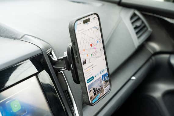 Best Magnetic Chargers for Smartphones